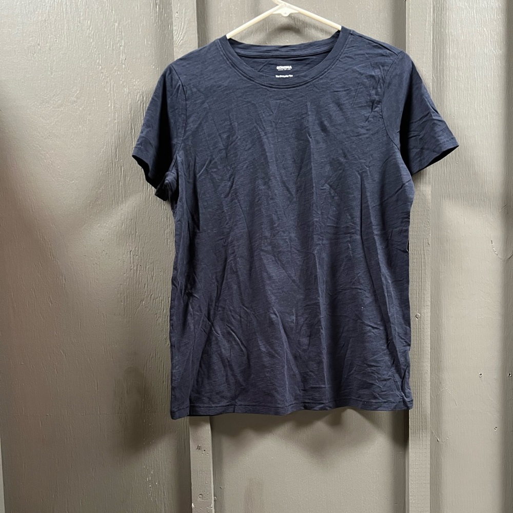 So one the everyday tee shirt sleeve t shirt